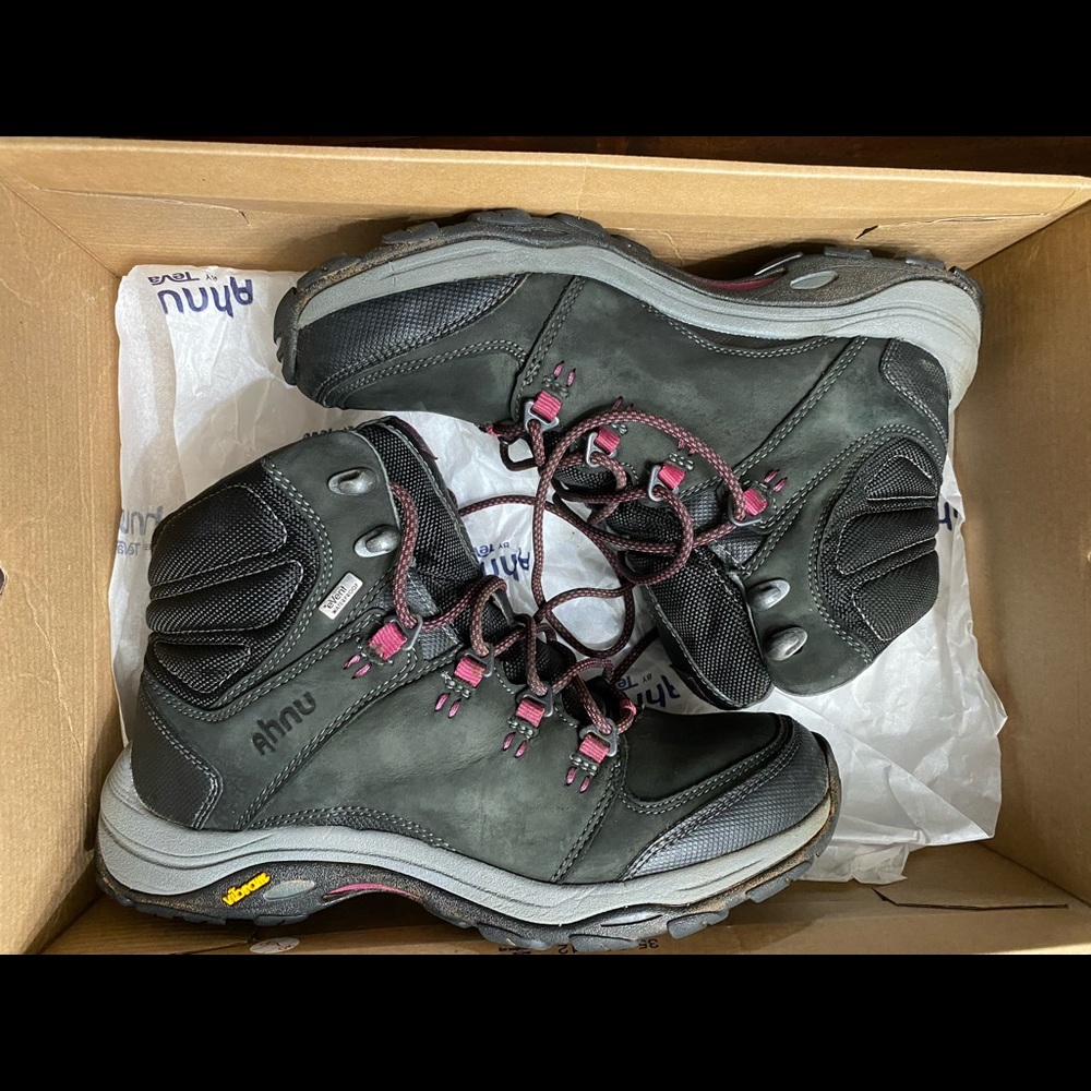 Woman’s 7.5 Ahnu Montara III Hiking Boots